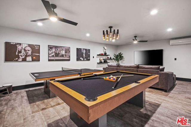 1083 E Circulo San Sorrento Road, Palm Springs CA: https://media.crmls.org/mediaz/61537a31-e7a5-452c-94a8-2fac5f7959af.jpg