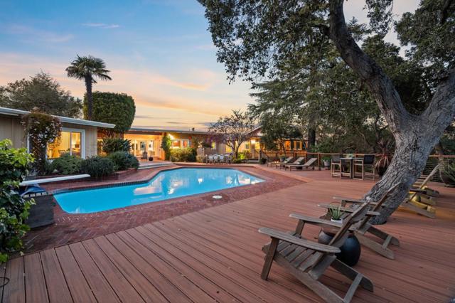 17180 Crescent Drive, Los Gatos CA: https://media.crmls.org/mediaz/6153a04e-acf3-4b2d-ae22-9b62218bec28.jpg