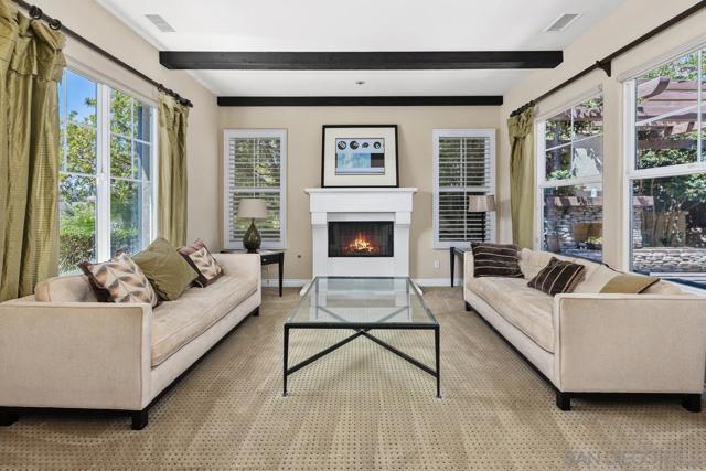 1833 Corte Galeana, Chula Vista CA: https://media.crmls.org/mediaz/6155934f-865f-45aa-8a59-6aec9827d15b.jpg