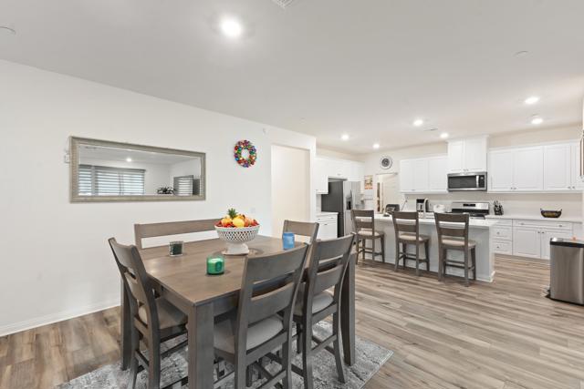 25709 Buckeye Meadow Lane, Homeland CA: https://media.crmls.org/mediaz/61568afb-e752-4cee-8cd5-a3190285b849.jpg