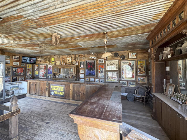 0 Minna Gombell Lane, Pioneertown CA: https://media.crmls.org/mediaz/61568b52-b2a9-4129-b8af-bc6f95a20ec8.jpg