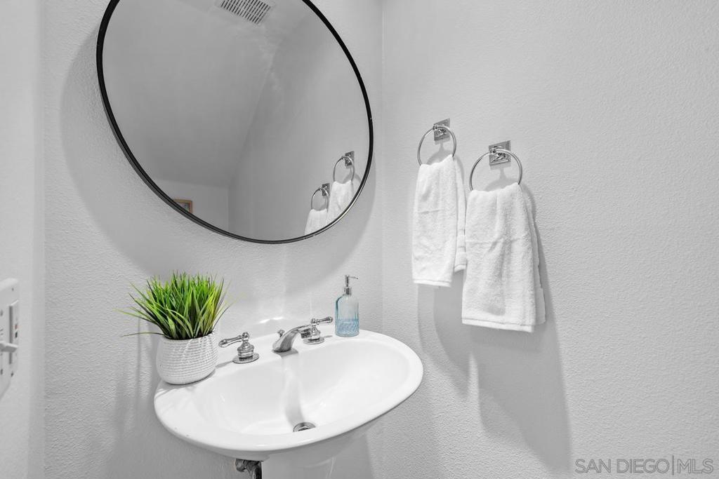 12602 Carmel Country - photo 20