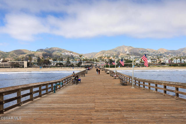 285 N Ventura Avenue, Ventura CA: https://media.crmls.org/mediaz/61581019-5fef-4eaa-a949-a5cb6310b148.jpg