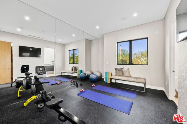 14812 Morrison Street, Sherman Oaks CA: https://media.crmls.org/mediaz/61583d73-2ede-46ee-856f-84f0d7378c1d.jpg
