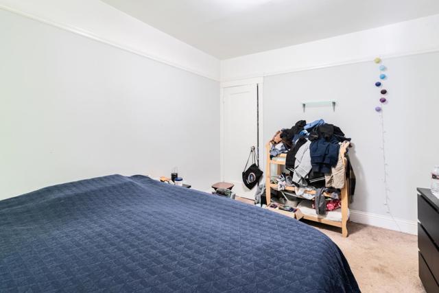 444 Ellington Avenue, San Francisco CA: https://media.crmls.org/mediaz/61598476-1db1-4bd7-9403-90b0743a6a41.jpg