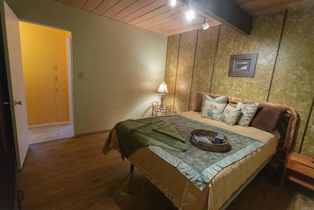 3216 Fair Oaks Ln, Spring Valley CA: https://media.crmls.org/mediaz/615a24b1-e18d-4f1c-810f-33763a0f217e.jpg