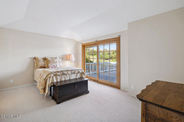 6690 Oak Springs Drive, Oak Park CA: https://media.crmls.org/mediaz/615ba7ac-8cf8-48c4-aa64-da2d32539020.jpg