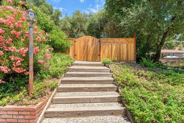 335 Hallsons Lane, Ben Lomond CA: https://media.crmls.org/mediaz/615c42e1-c245-4f6d-9b7c-ded3eb685424.jpg
