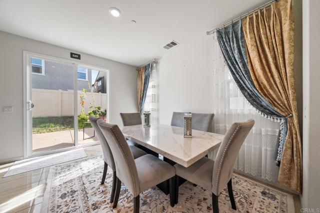 Detail Gallery Image 21 of 38 For 1251 S Magnolia Ave, El Cajon,  CA 92020 - 4 Beds | 3/1 Baths