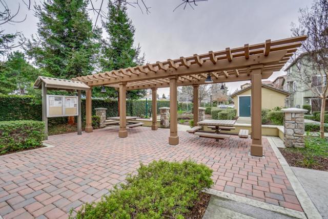 481 Tristania Terrace, Sunnyvale CA: https://media.crmls.org/mediaz/615cc3d7-8aca-4ab3-8cb6-c92cb2df19e7.jpg