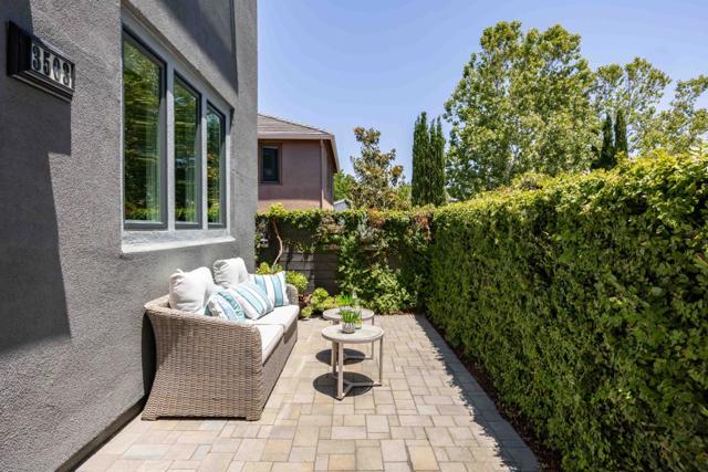 3503 Alma Village Circle, Palo Alto CA: https://media.crmls.org/mediaz/615d3774-b30a-451c-bc1b-6b1d391aff26.jpg