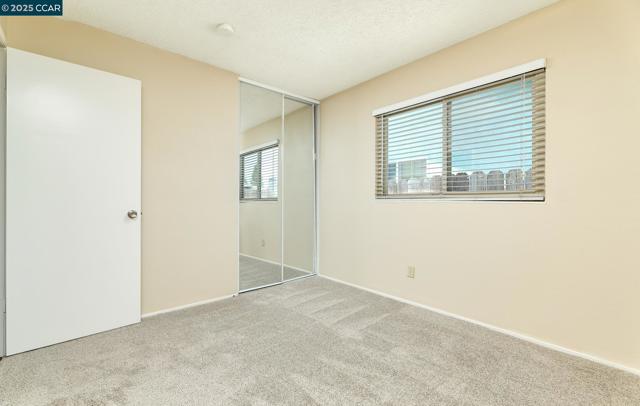 88 Newport Way, Suisun City CA: https://media.crmls.org/mediaz/615f194d-bb95-4b9a-ac08-2bd35c5e2ccc.jpg