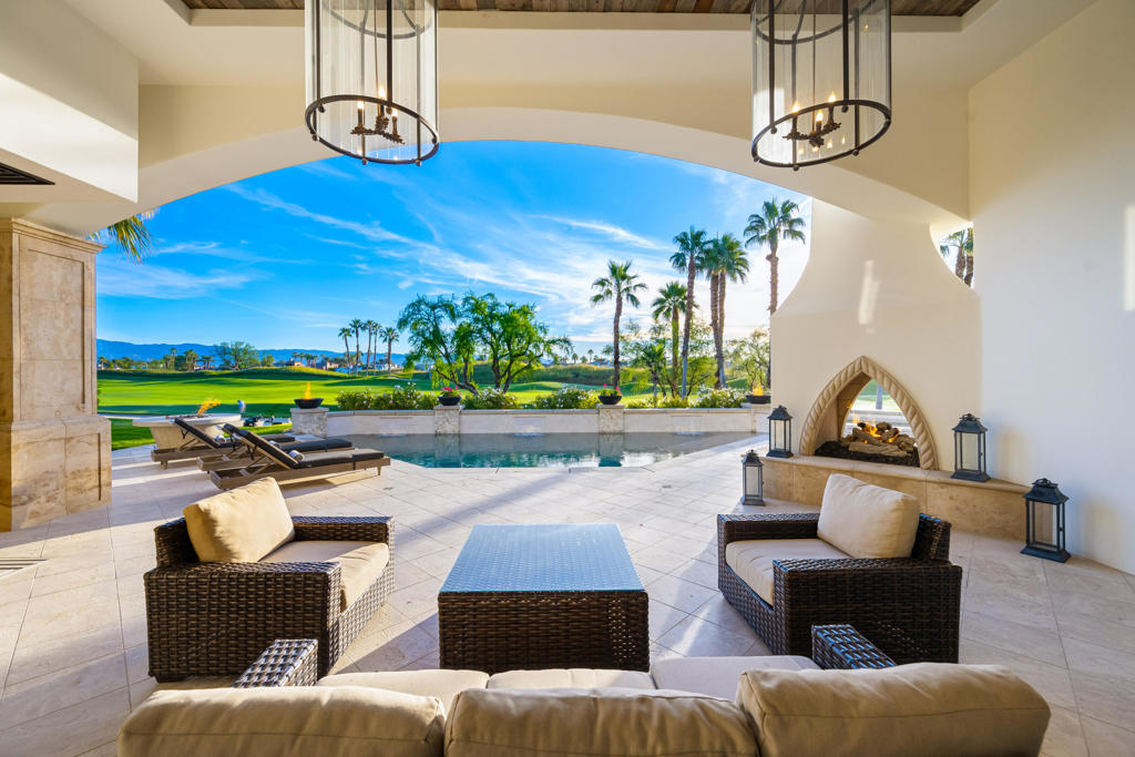 6161fa8f 02ae 48a0 8cb1 50f22812047c