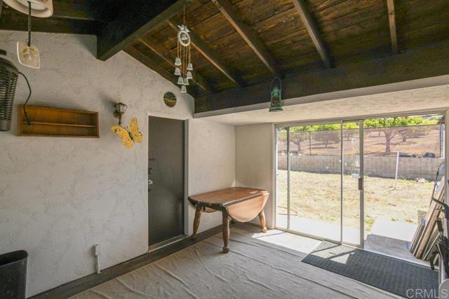 1736 Bellington Lane, Fallbrook CA: https://media.crmls.org/mediaz/6163613a-e70a-4a24-b23f-661c8134799e.jpg