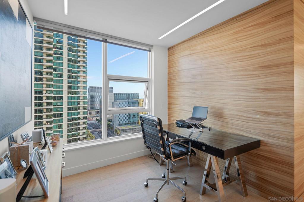 MLS #250042983SD image #38