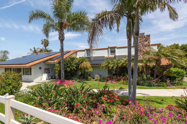 1829 Forestdale Dr, Encinitas CA: https://media.crmls.org/mediaz/61650791-6631-4a62-93f0-8572bbf2a968.jpg