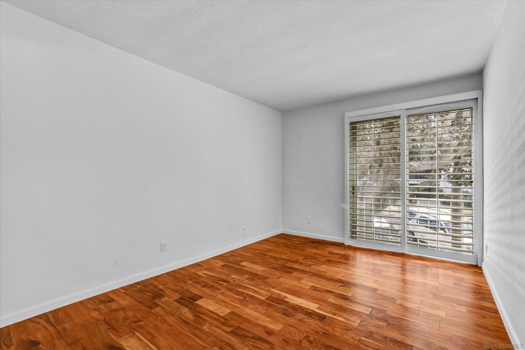 2410 Albatross St - photo 20