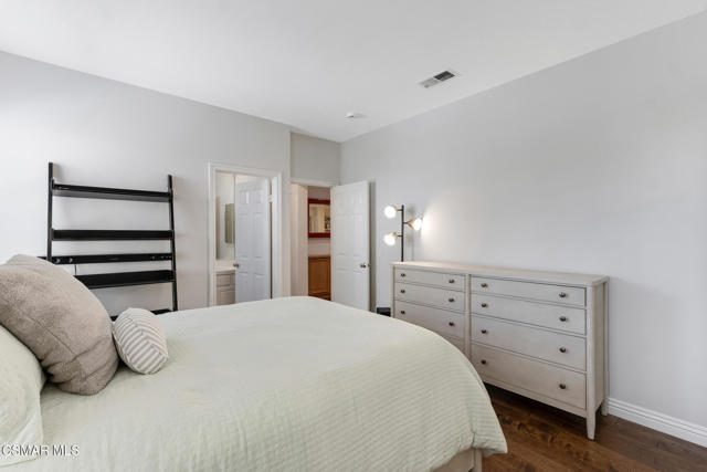 Image 49 of 79 For 4347 Via Entrada