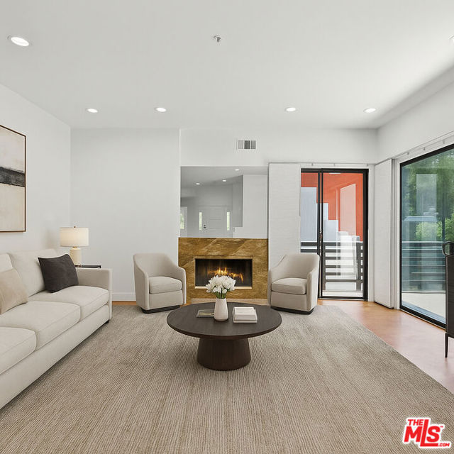 2646 Rinconia Drive, Los Angeles CA: https://media.crmls.org/mediaz/6165eed8-b608-47e2-8c79-52750a7916b5.jpg