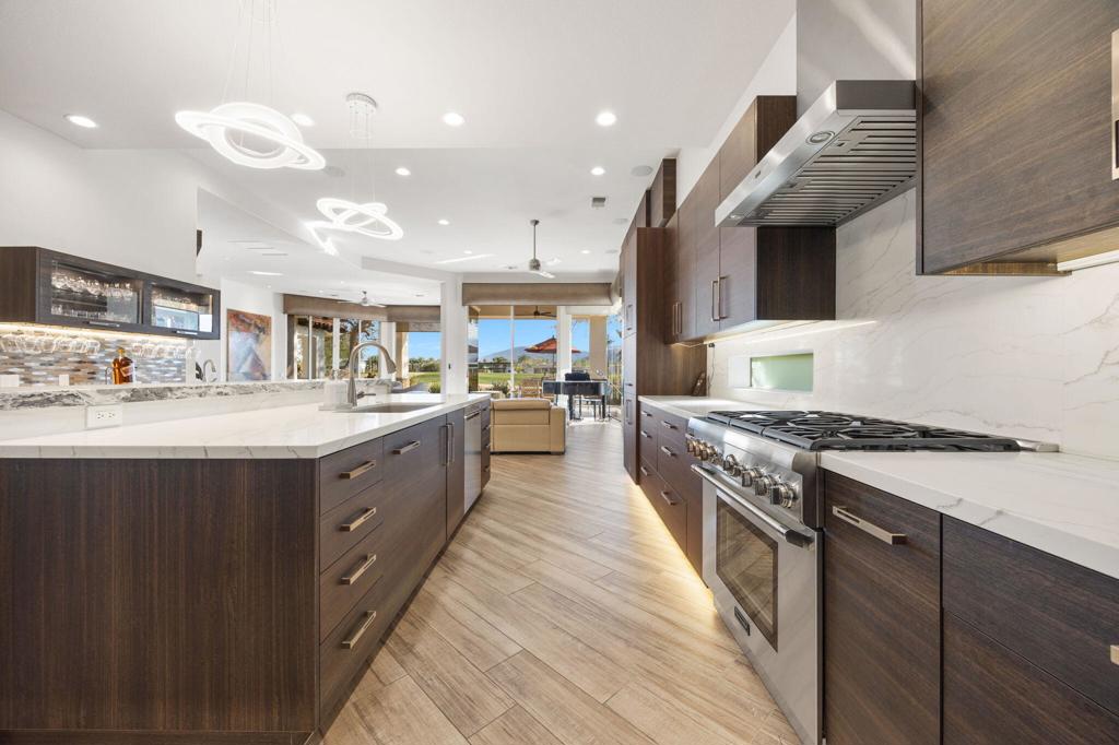 282 Loch Lomond Road