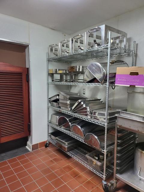 579 579 S Main Street, Milpitas CA: https://media.crmls.org/mediaz/6167c3a0-8227-4bed-bdf9-e13bec4f5ba8.jpg