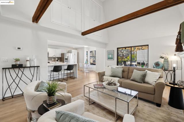 Details for 1310 Mallard Dr, Richmond, CA 94801