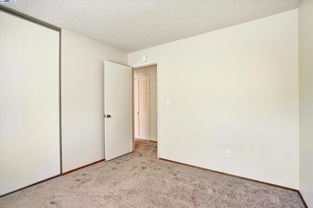 901 Basalt Way, Antioch CA: https://media.crmls.org/mediaz/616a2662-5f52-4c59-8c20-160244fb90c2.jpg