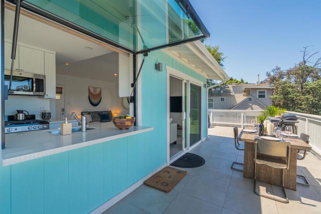 3554 56 Sydney Place, San Diego CA: https://media.crmls.org/mediaz/616a279a-474c-468f-afd2-78ac8359bd72.jpg