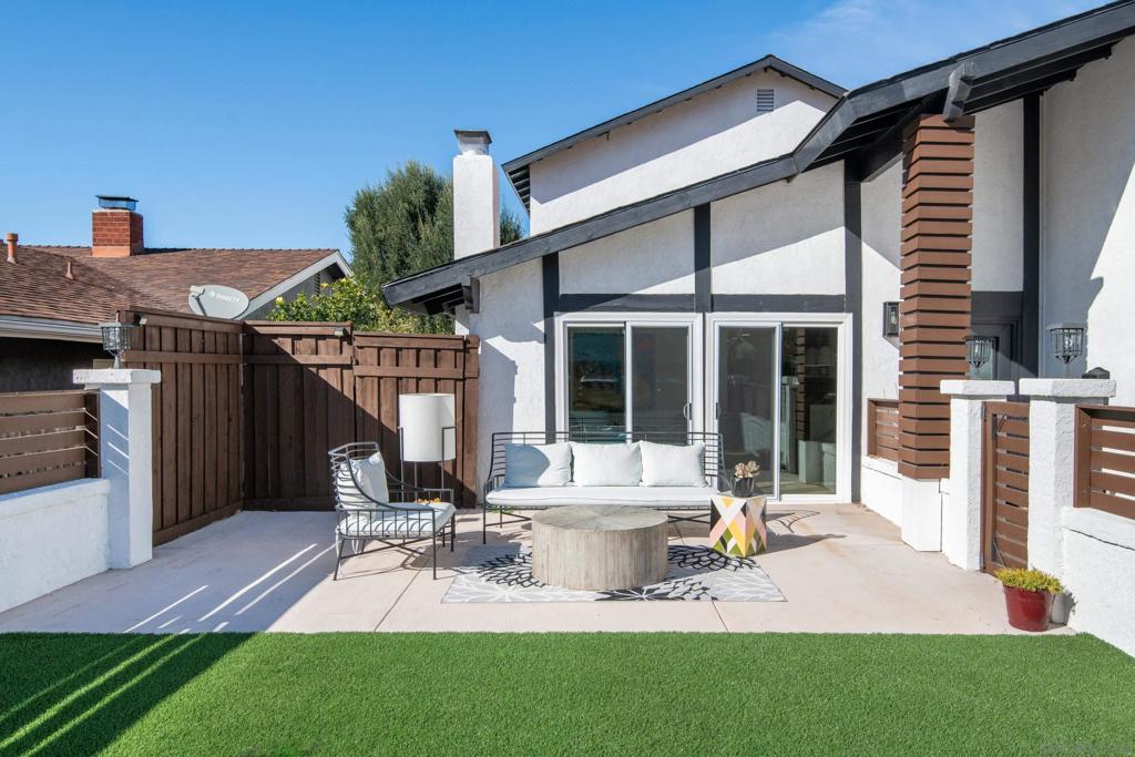 MLS #250035997SD img 1