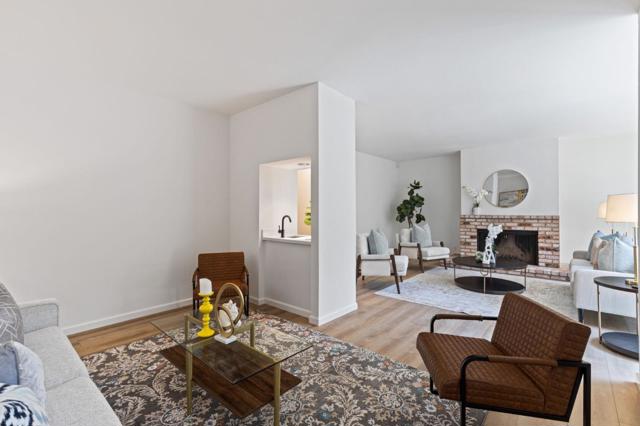 112 Galewood Circle, San Francisco CA: https://media.crmls.org/mediaz/616abf28-4b4f-490a-998e-a2f16388a79a.jpg