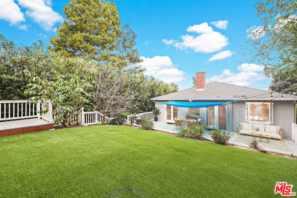 11423 Sunshine Terrace