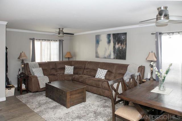 1419 Hummingbird Way, Hemet CA: https://media.crmls.org/mediaz/616b5864-0b2a-46d1-aabe-17456adc3bfd.jpg