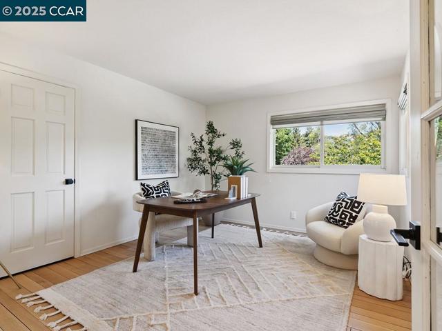 27 Toledo Dr, Lafayette CA: https://media.crmls.org/mediaz/616cc774-85c7-4f63-8969-91aa5bd47782.jpg