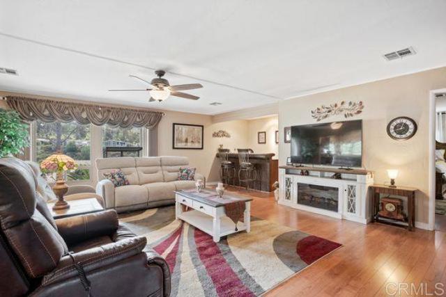 Detail Gallery Image 11 of 44 For 8975 Lawrence Welk #284,  Escondido,  CA 92026 - 2 Beds | 2 Baths