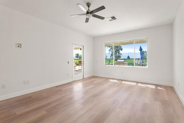 35677 Inverness Avenue, Palm Desert CA: https://media.crmls.org/mediaz/616d5b9f-9531-4f22-bc9e-9c28634a0b3a.jpg