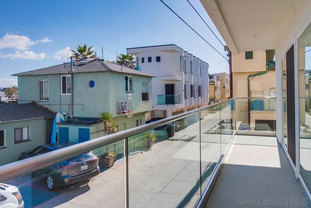 MLS #250032138SD img 38