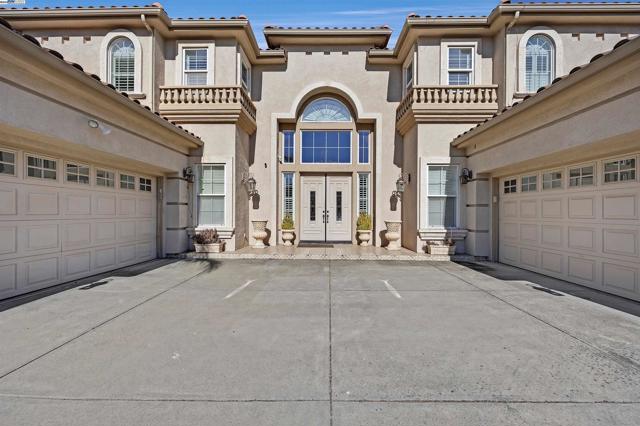 6013 Kingsmill Ter, Dublin CA: https://media.crmls.org/mediaz/616eaeaf-107e-4478-95b6-404df830b116.jpg