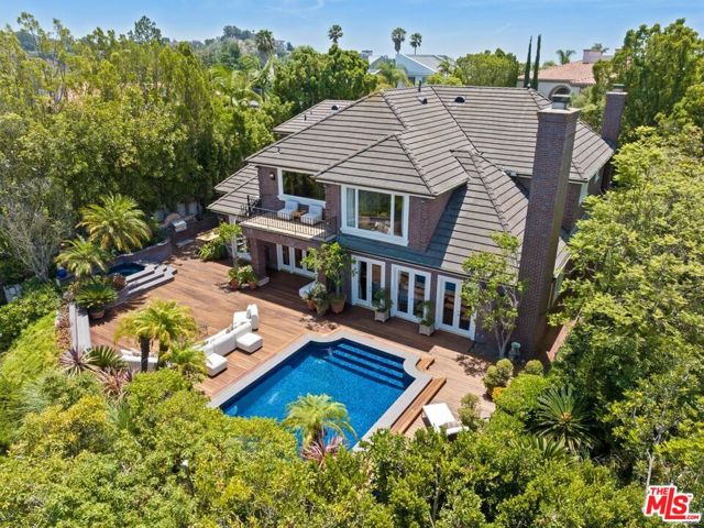 4 Bed Home for Sale in Los Angeles, California