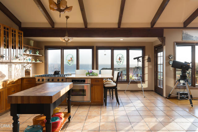 Detail Gallery Image 7 of 47 For 44771 Crestwood Dr, Mendocino,  CA 95460 - 3 Beds | 2/1 Baths