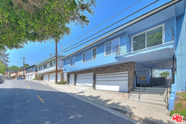 Image 3 for 4415 Don Tomaso Dr, Los Angeles, CA 90008