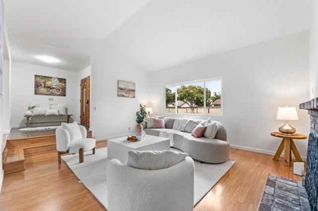 959 Reed Avenue, Sunnyvale CA: https://media.crmls.org/mediaz/61707ccb-6e2c-4c6c-8263-5cf8b8a0877e.jpg