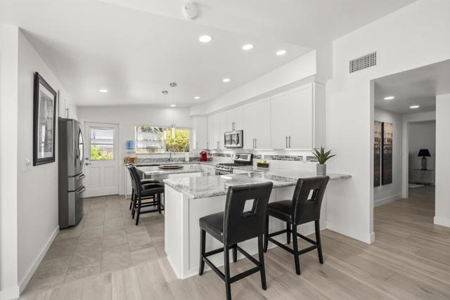 4780 Orten St, San Diego CA: https://media.crmls.org/mediaz/6170e795-b6c8-47be-9e06-434134fce06b.jpg