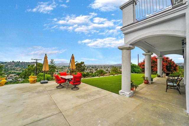 Image 3 of 32 For 1830 Vista Way