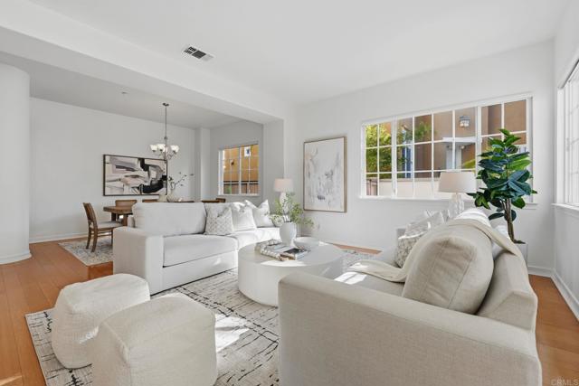 Detail Gallery Image 8 of 65 For 557 Samuel Ct, Encinitas,  CA 92024 - 5 Beds | 4/1 Baths