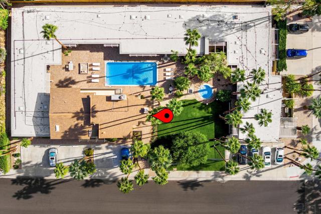 290 S San Jacinto Drive, Palm Springs CA: https://media.crmls.org/mediaz/6171e00b-f3fe-4ab9-8fdf-f17826b28414.jpg