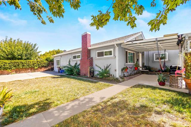 Image 2 of 23 For 2946 Christina Ave