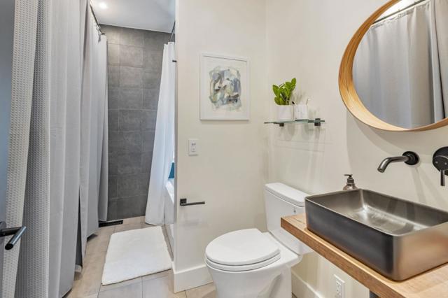 1833 Brandon Street, Oakland CA: https://media.crmls.org/mediaz/61727d7f-8efd-44e8-8e0e-9b8cdd6675a2.jpg