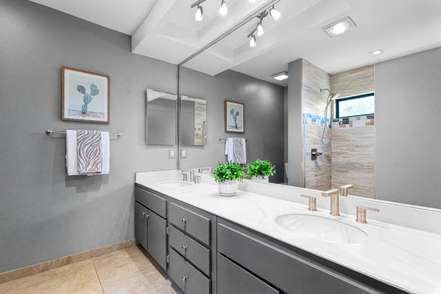 3155 E Ramon Road #802, Palm Springs, CA 92264