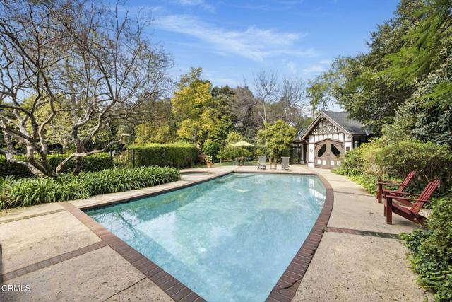 412 Oaklawn Avenue, South Pasadena CA: https://media.crmls.org/mediaz/61742e2e-0cd5-4bf9-a024-4441959abb4e.jpg