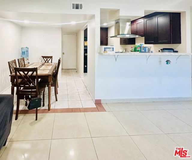 3843 Monterey Avenue, Baldwin Park CA: https://media.crmls.org/mediaz/6174ec5c-4054-4c13-864b-1e5ebe8edebb.jpg